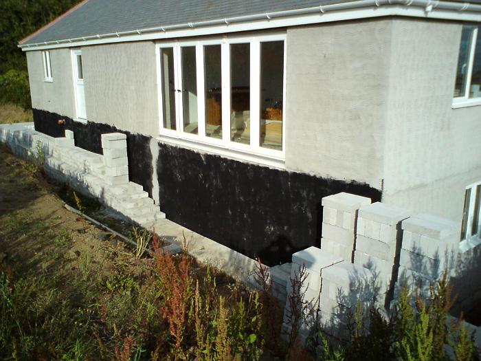 15 Retaining Wall & Cess Tank (50)